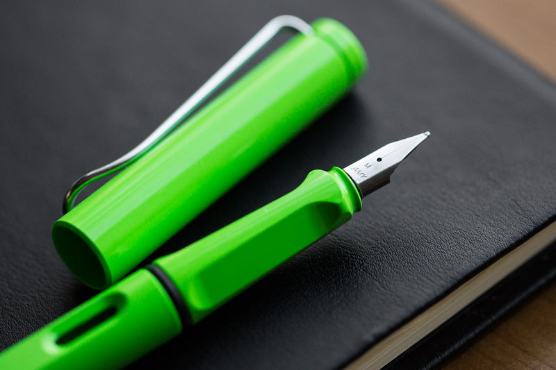 LAMY safari Fountain Pen - green