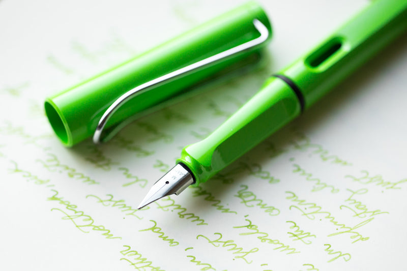 LAMY safari Fountain Pen - green