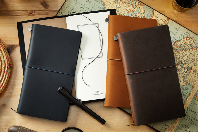 Traveler's Notebook - Brown (Regular)