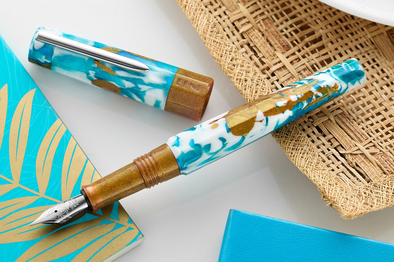 BENU Euphoria Fountain Pen - Blue Hawaiian