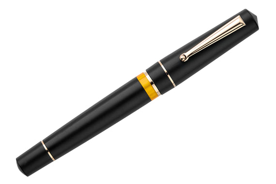 Delta Duna Fountain Pen - Matte Black