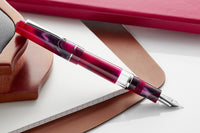 Delta Duna Fountain Pen - Mirage Magenta