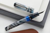 Delta Duna Fountain Pen - Reflex Grey