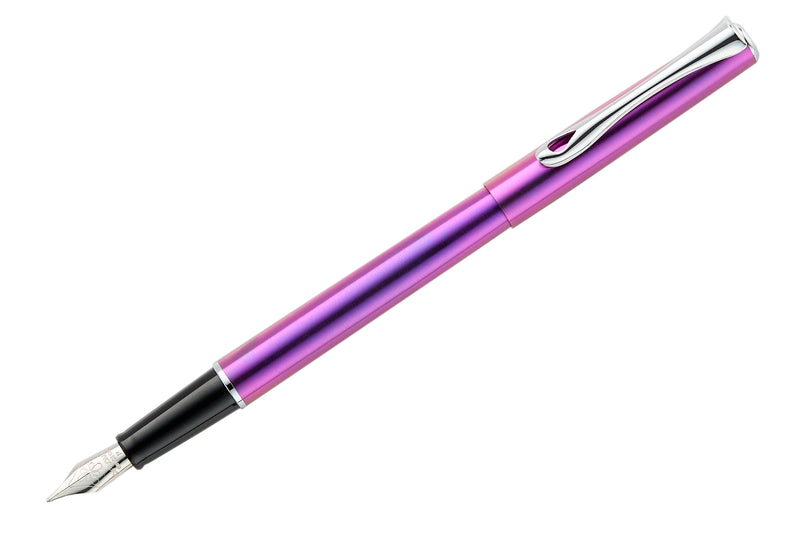 Diplomat Traveller Fountain Pen - Funky Fuchsia