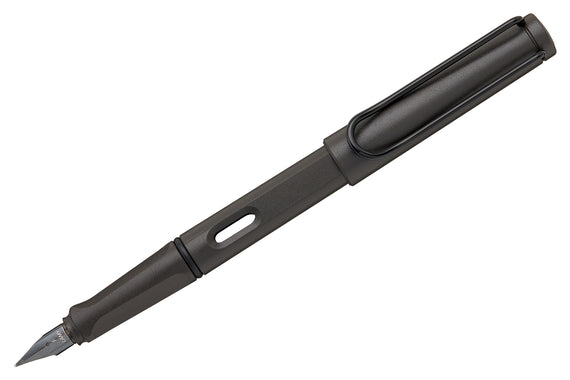 LAMY safari fountain pen - charcoal