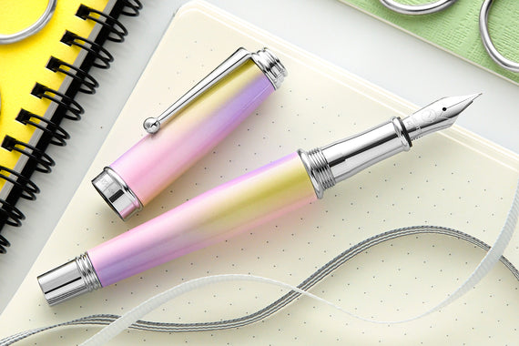 Monteverde Invincia Deluxe Fountain Pen - Lilac/Yellow Ombre (Limited Edition)