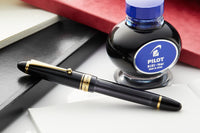 (Bottom Shelf) Pilot Custom 823 Fountain Pen - Smoke