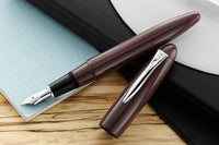 Platinum Izumo Iro Urushi Fountain Pen - Budou Nezu