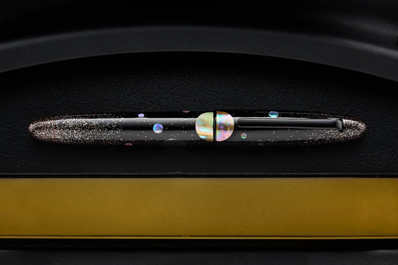 TACCIA Miyabi Bonbori Stardust Raden Fountain Pen - Lunar Prairie (Limited Edition)