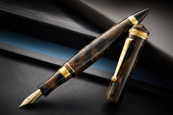 Delta 39+1 Fountain Pen (Limited Edition)