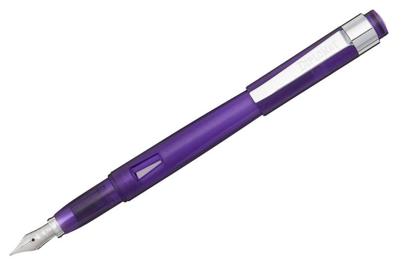 Diplomat Magnum Fountain Pen - Demo Purple