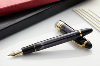 Pilot Custom 823 Fountain Pen - Smoke