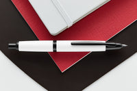 Pilot Vanishing Point Fountain Pen - White/Black