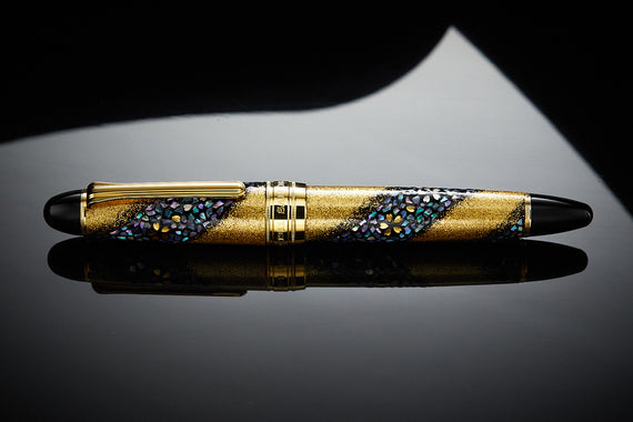 Sailor 1911 King of Pens Maki-e Fountain Pen - Sakura Nagare